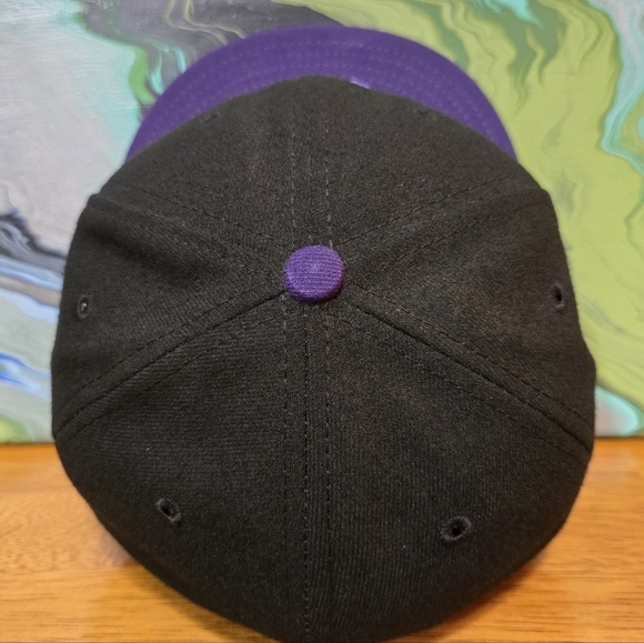 Colorado Rockies 59Fifty New Era Official On Field MLB Hat 7 3/8 Purple/Black - Picture 7 of 10